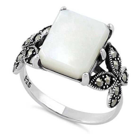 Sterling Silver Mother of Pearl Square Butterfly Marcasite Ring New - Picture 1 of 7